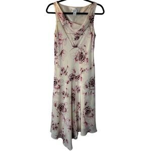 Ann Taylor Dress Size 8 100% Silk Floral Very Feminine Simple Chic Romantic